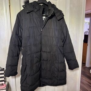 Old Navy Black Women's Puffer Coat with Hood